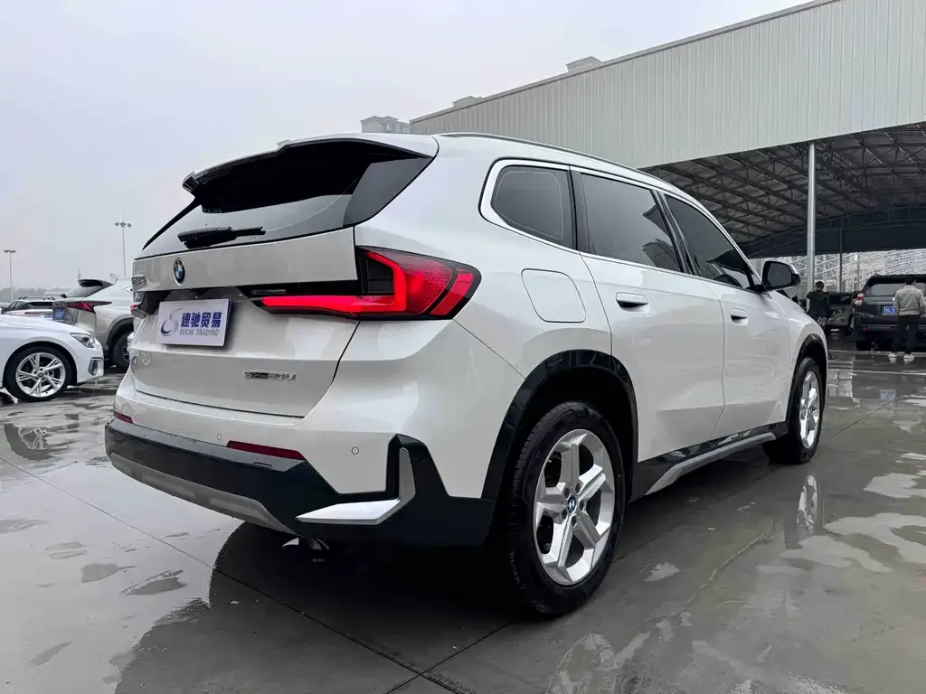 BMW X1 — фото 2