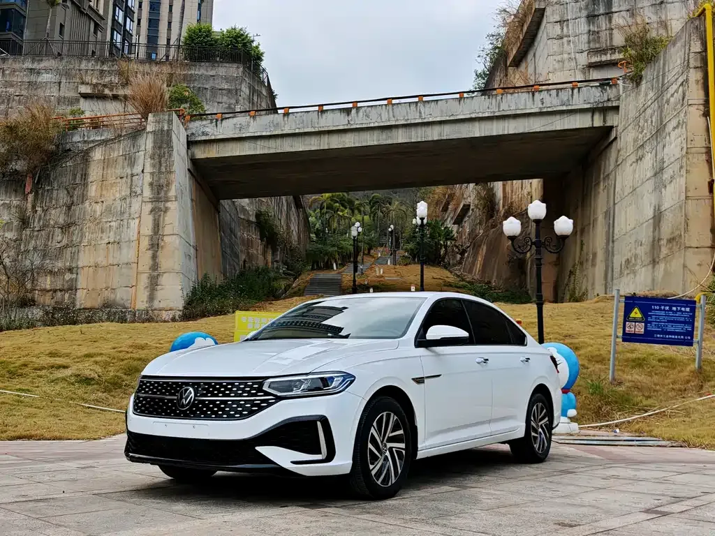 Volkswagen Lavida 2022 из CN, фото 1