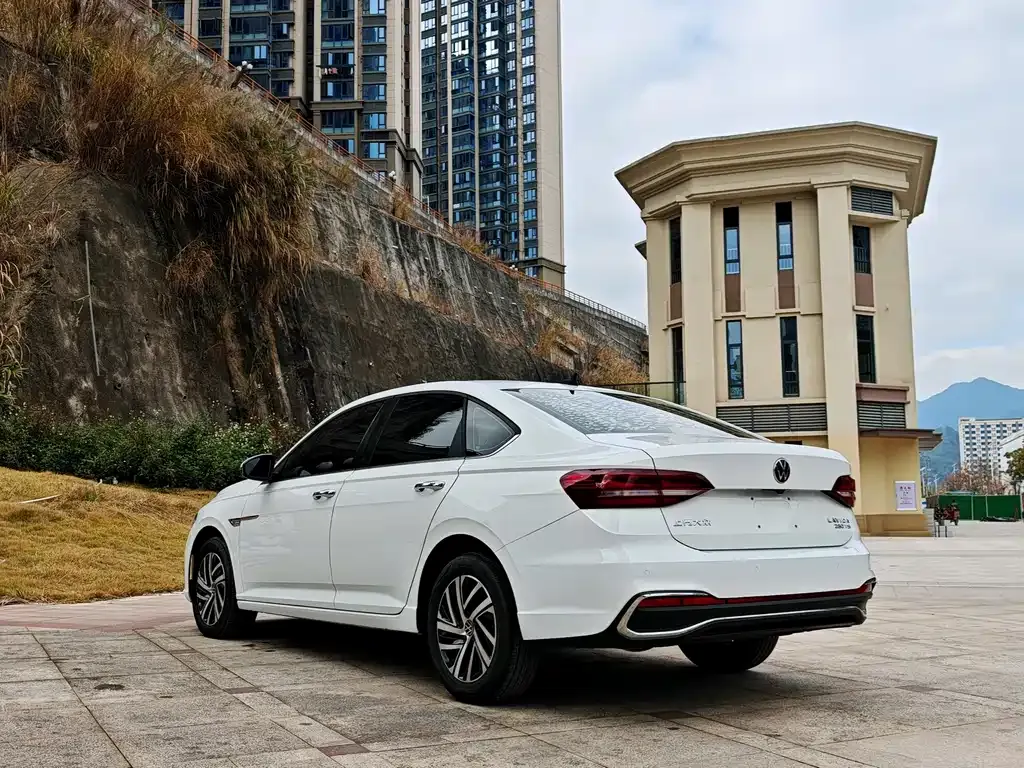 Volkswagen Lavida 2022 из CN, фото 3
