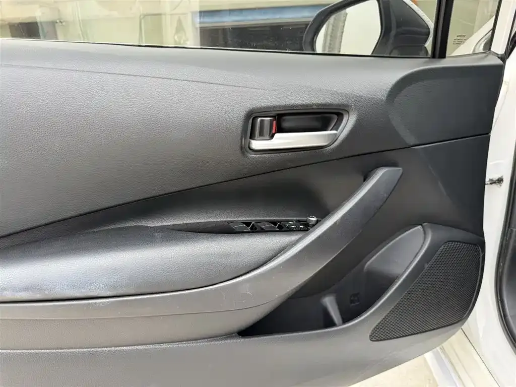 Toyota Allion — фото 9