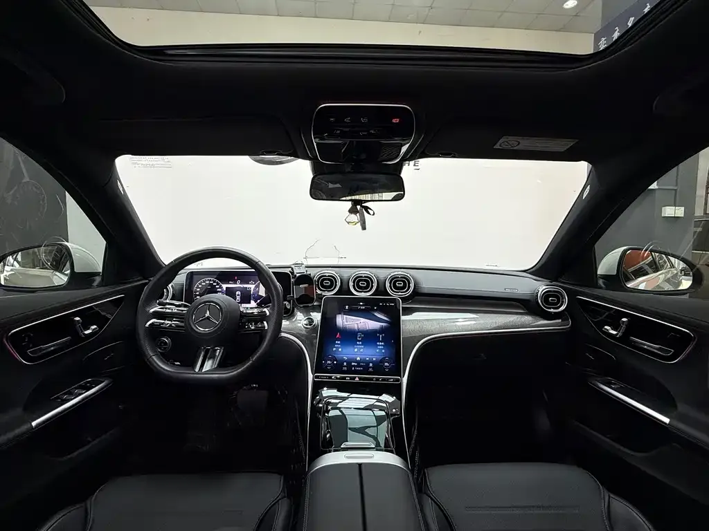 Mercedes-Benz C-Class 2024 из CN, фото 8