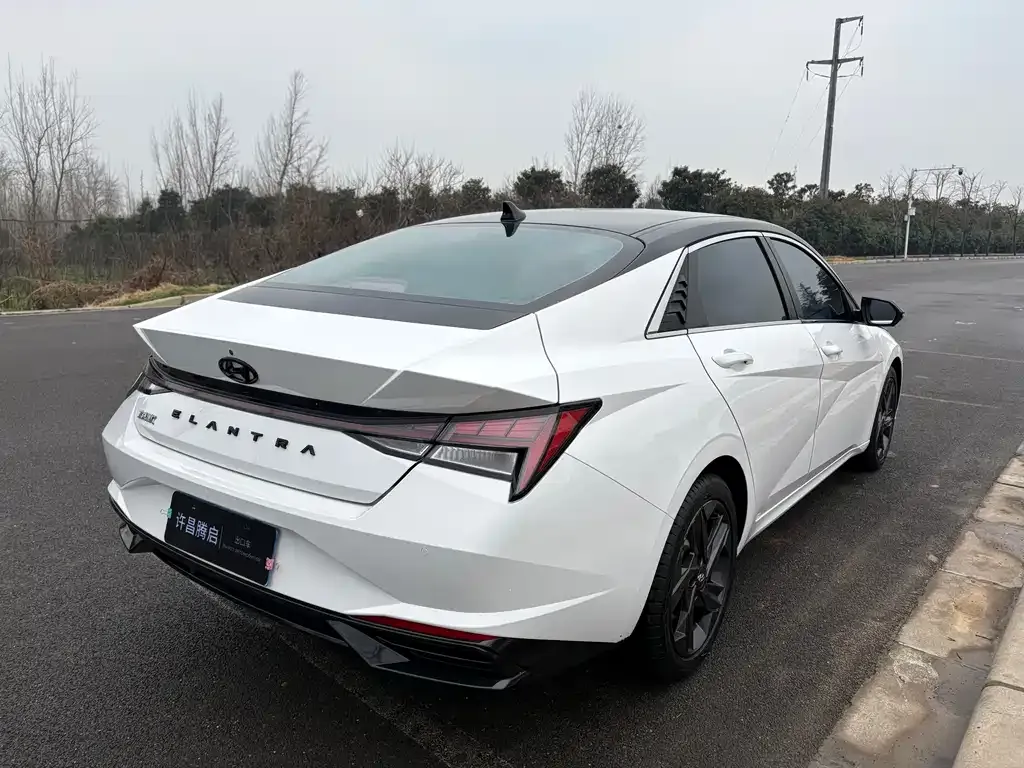 Hyundai Elantra 2023 из CN, фото 6