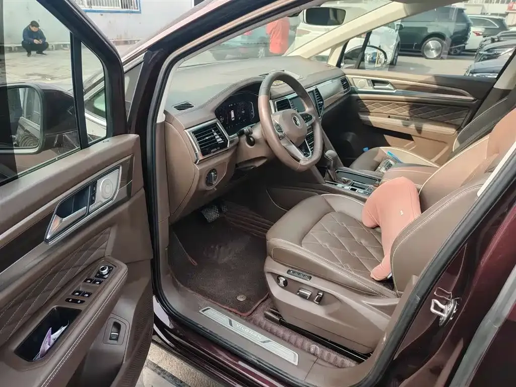 Volkswagen Viloran 2021 из CN, фото 5