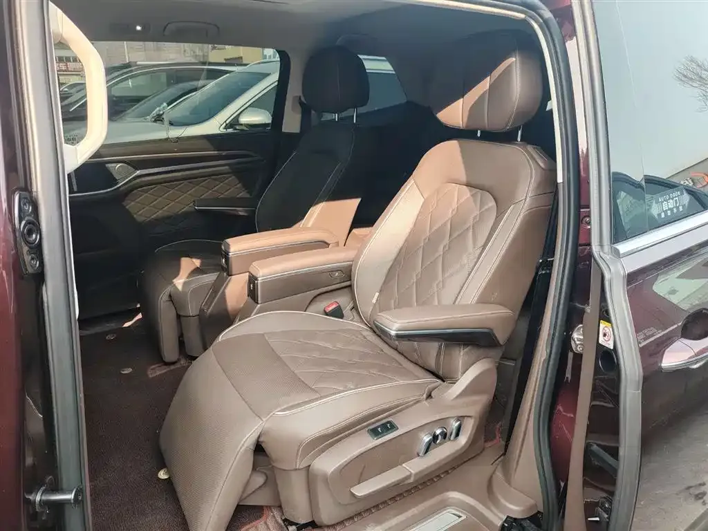 Volkswagen Viloran 2021 из CN, фото 8