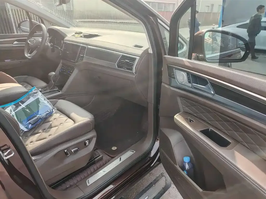 Volkswagen Viloran 2021 из CN, фото 6