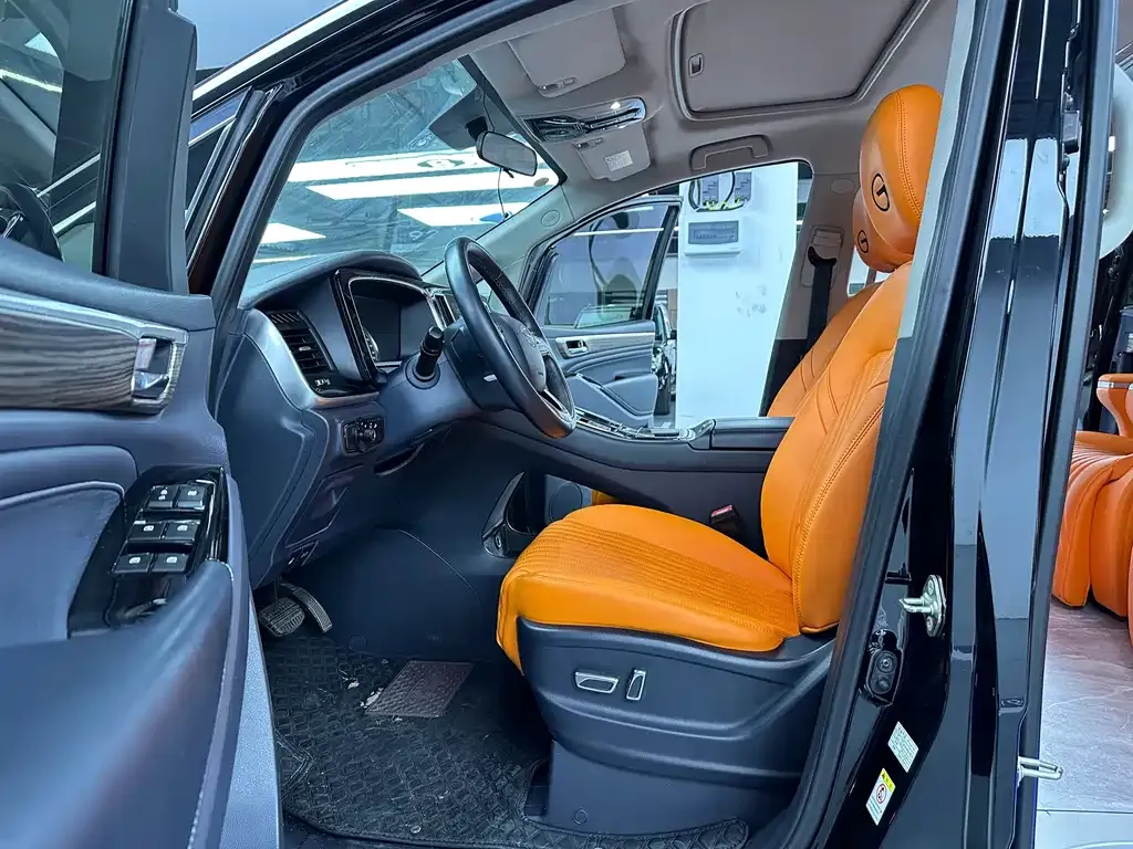 GAC Motor Trumpchi M8 — фото 3