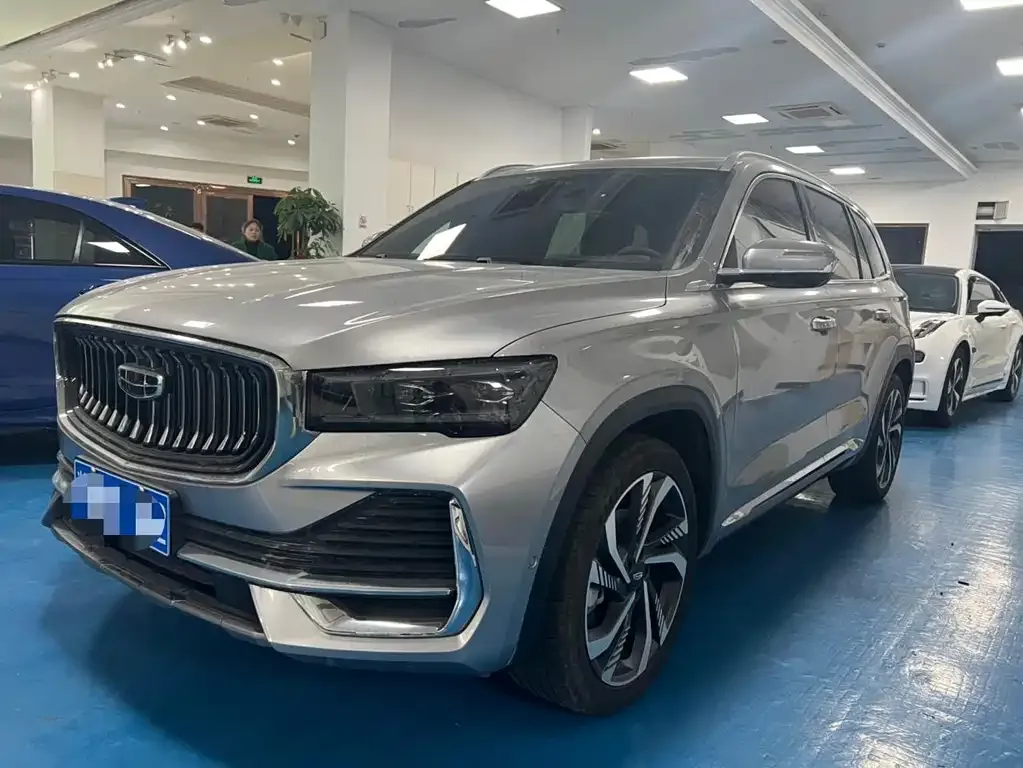 Geely Xingyue L — фото 1
