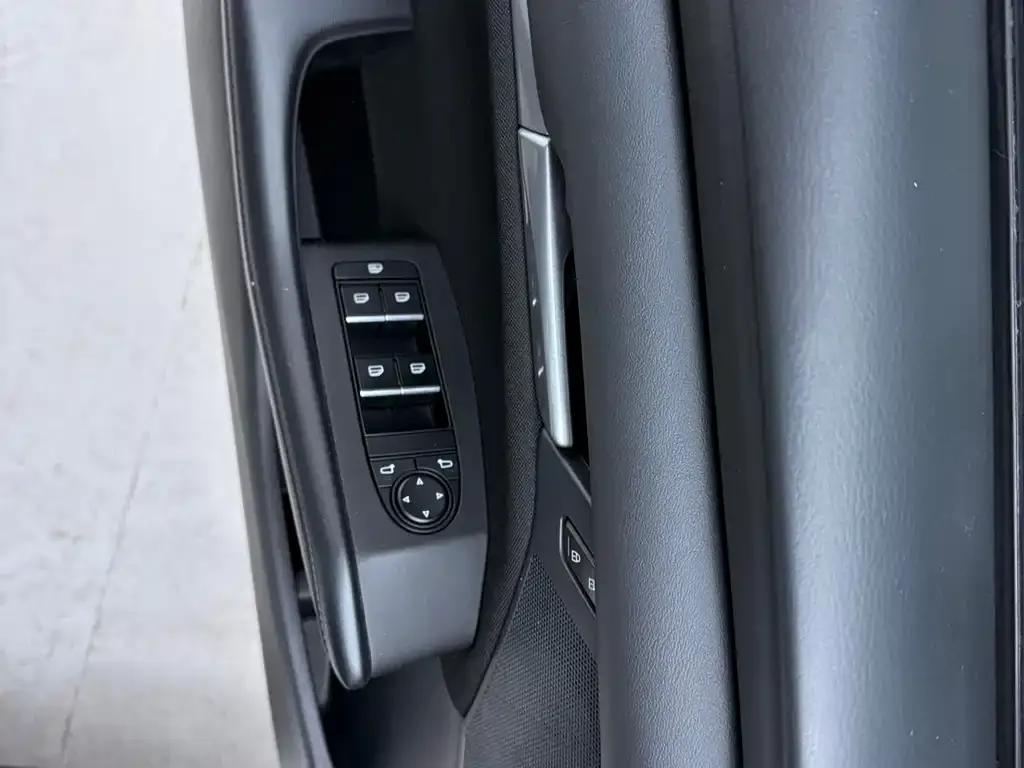 Mazda 3 Axela 2021 из CN, фото 3