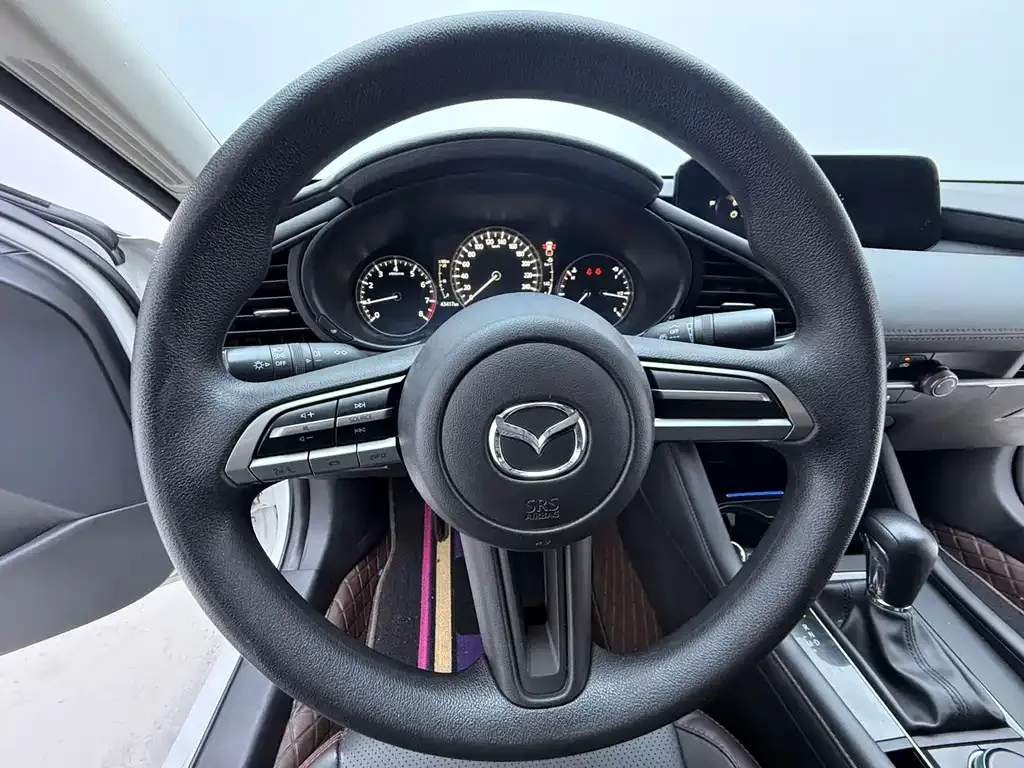 Mazda 3 Axela 2021 из CN, фото 8