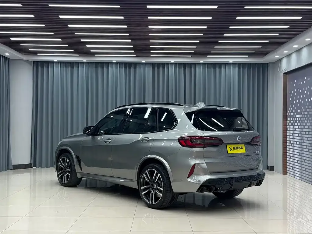 BMW X5 M 2023 из CN, фото 2