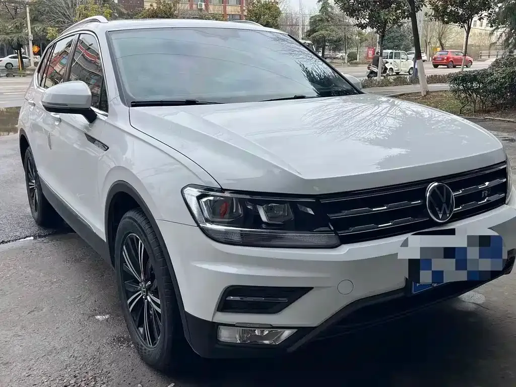 Volkswagen Tiguan L 2021 из CN, фото 6