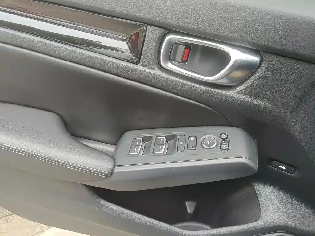 Honda Civic — фото 7