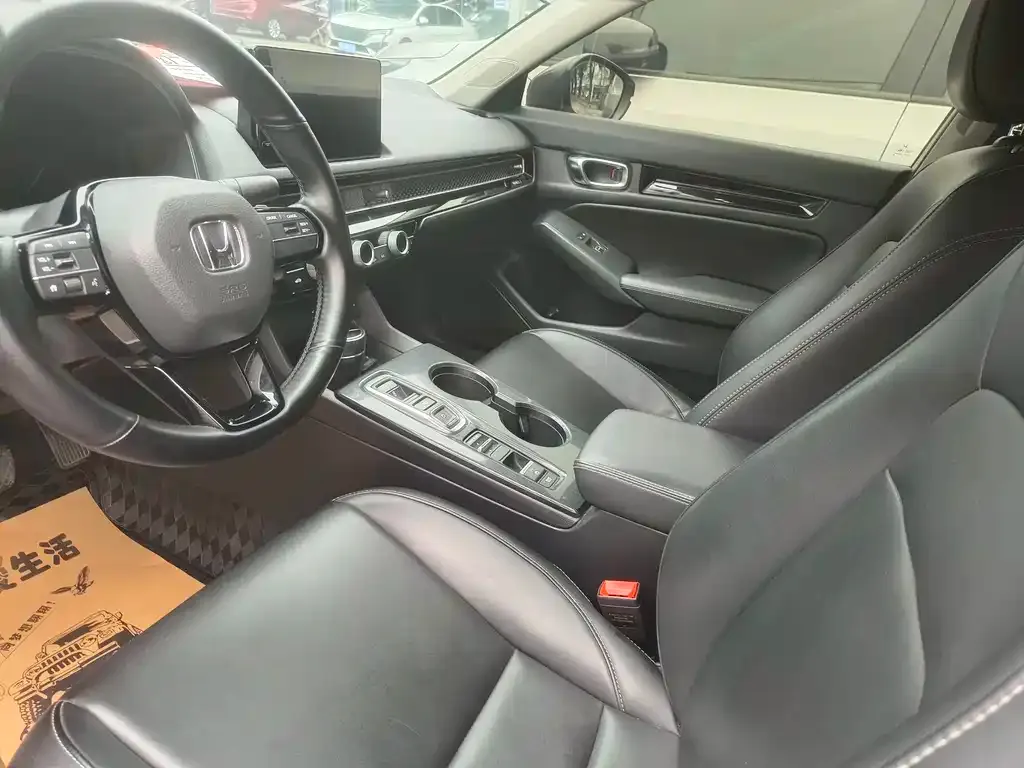 Honda Civic — фото 3