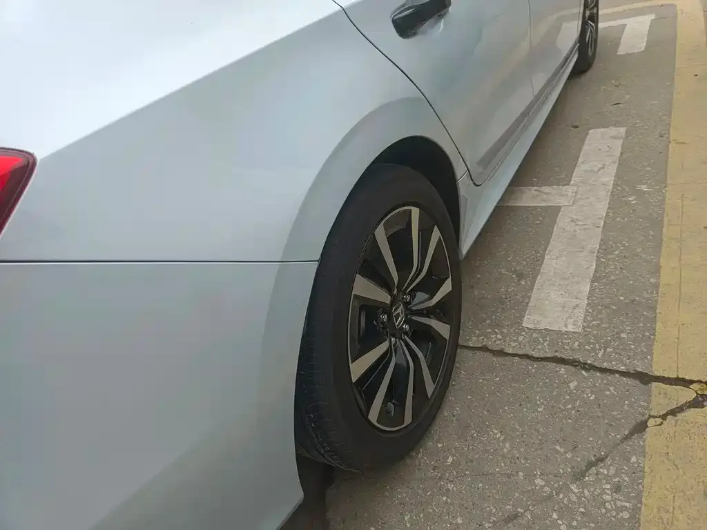 Honda Civic — фото 2