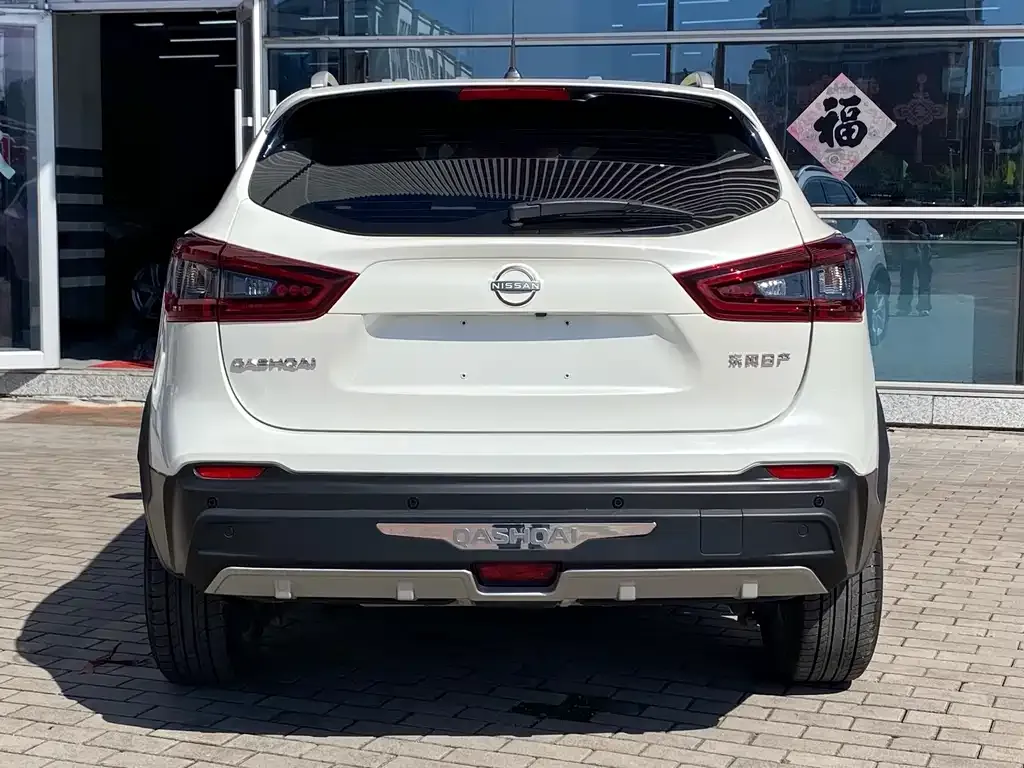 Nissan Qashqai — фото 5