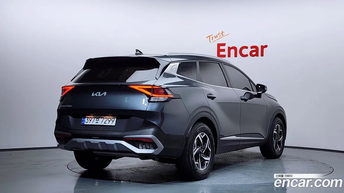 Kia Sportage — фото 7
