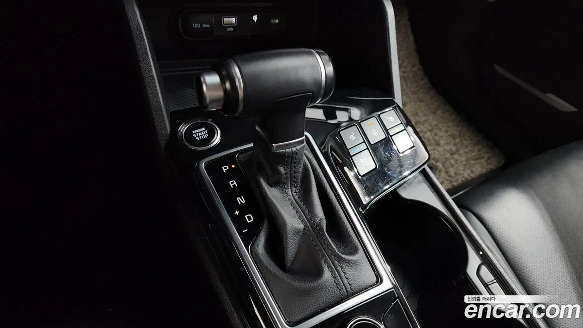 Kia Sportage — фото 8