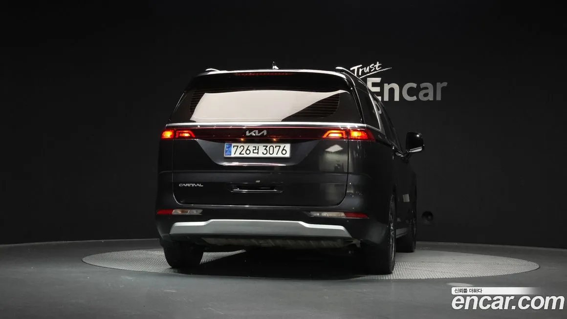 Kia Carnival 2023 из KR, фото 2