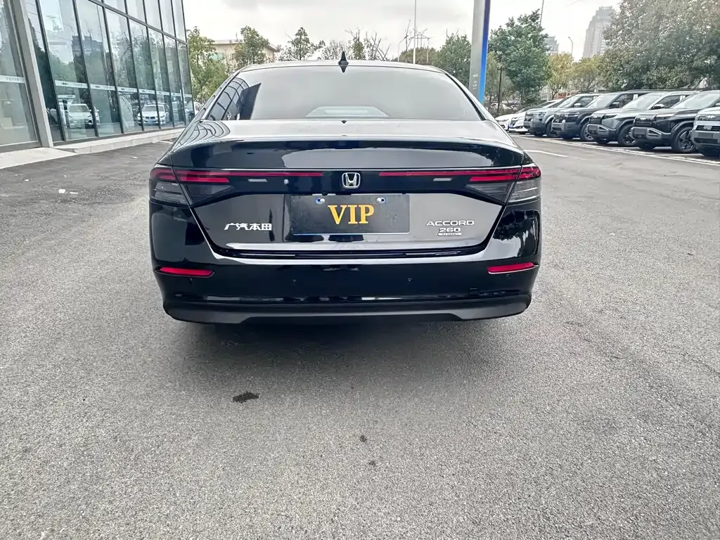 Honda Accord 2024 из CN, фото 10