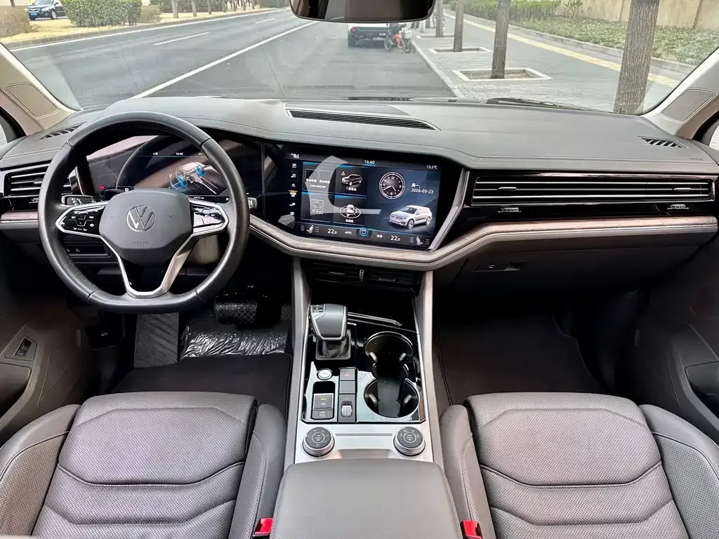 Volkswagen Touareg 2022 из CN, фото 6