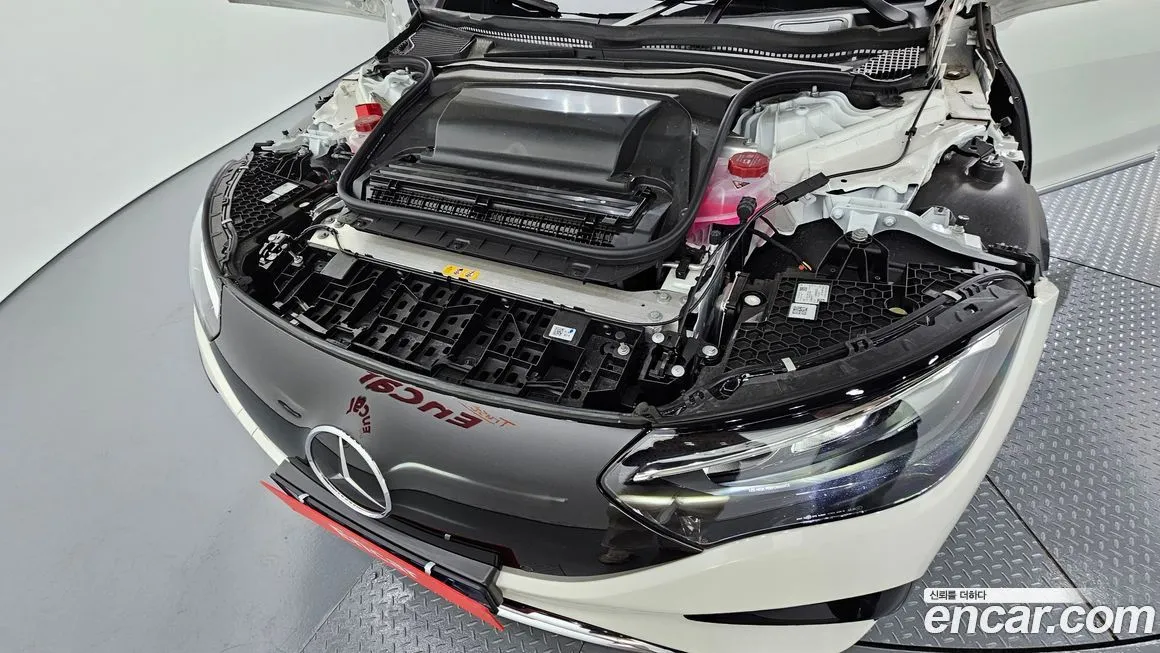 Mercedes-Benz EQE 2023 из KR, фото 4