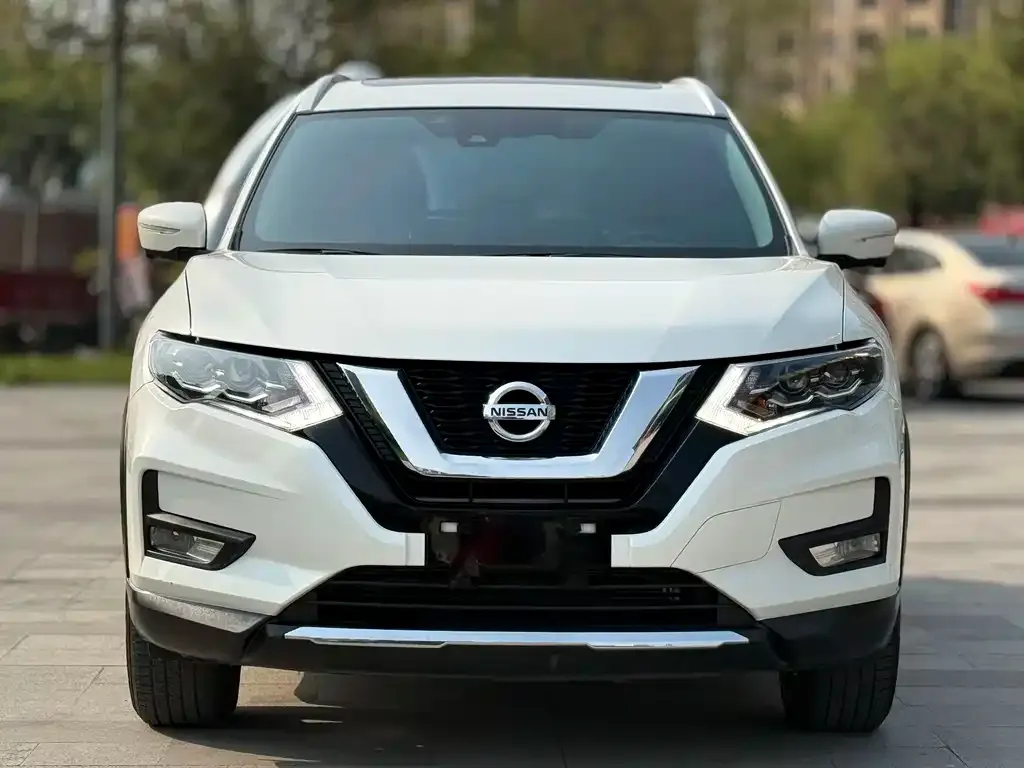 Nissan X-Trail — фото 4