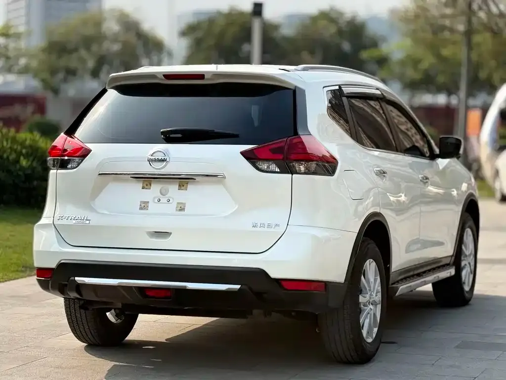 Nissan X-Trail — фото 2