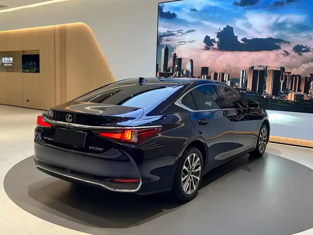 Lexus ES 2023 из CN, фото 4