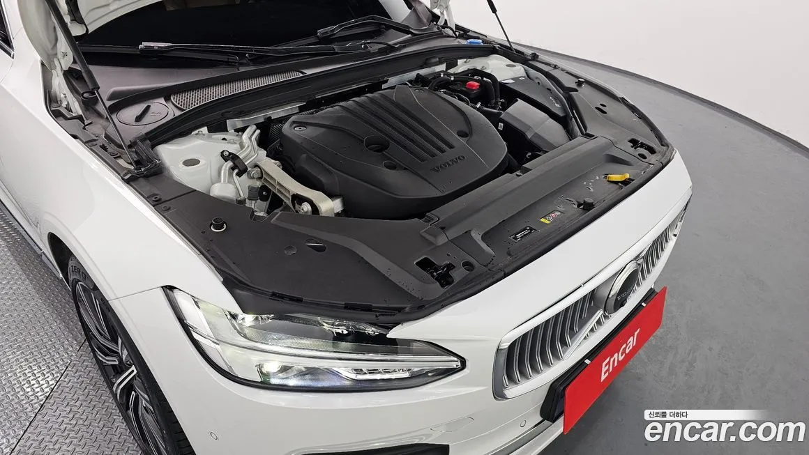 Volvo S90 2024 из KR, фото 10