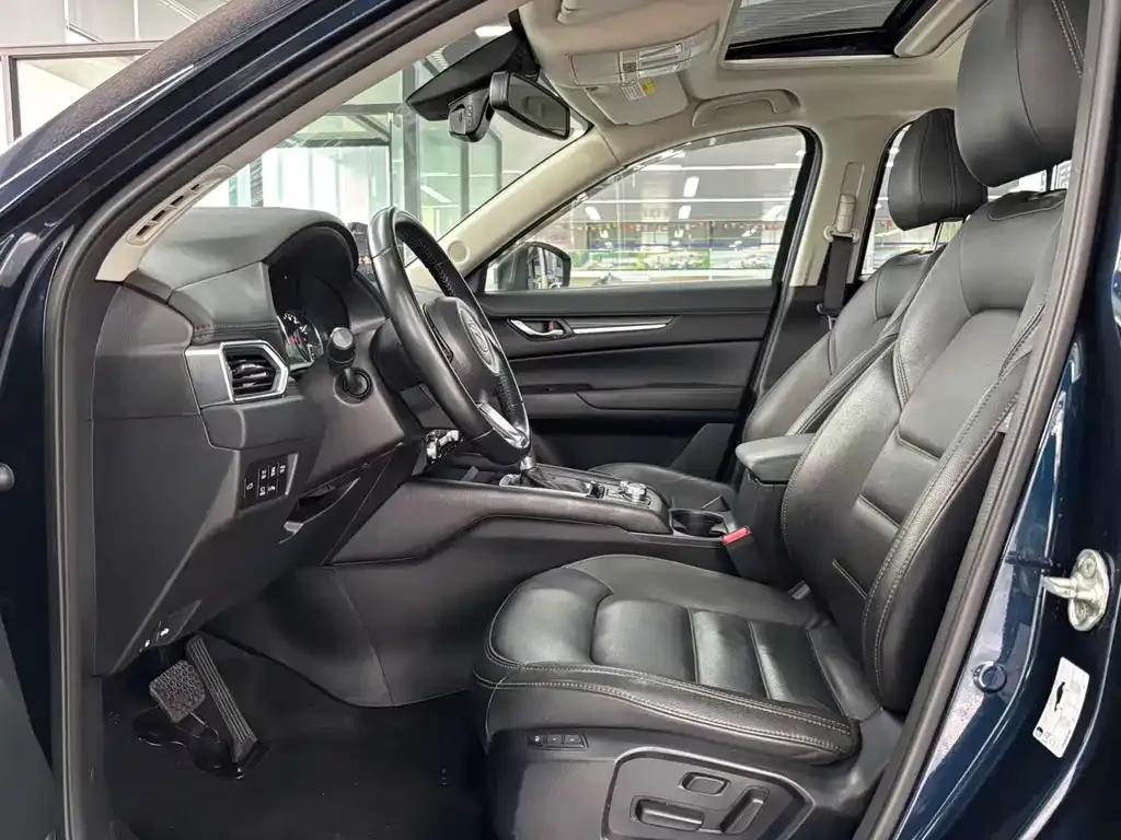 Mazda CX-5 2023 из CN, фото 5
