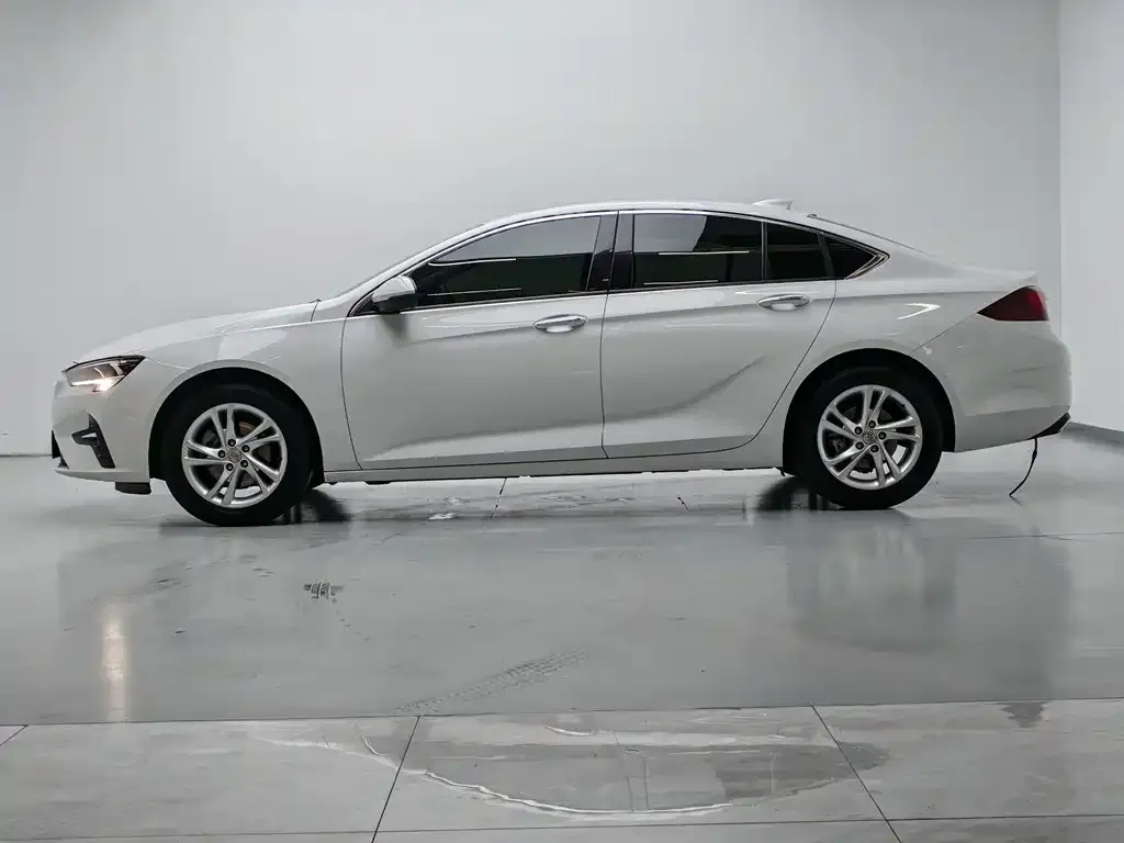 Buick Regal 2023 из CN, фото 6