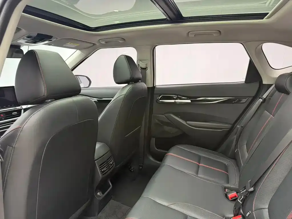 Kia KX3 2022 из CN, фото 10