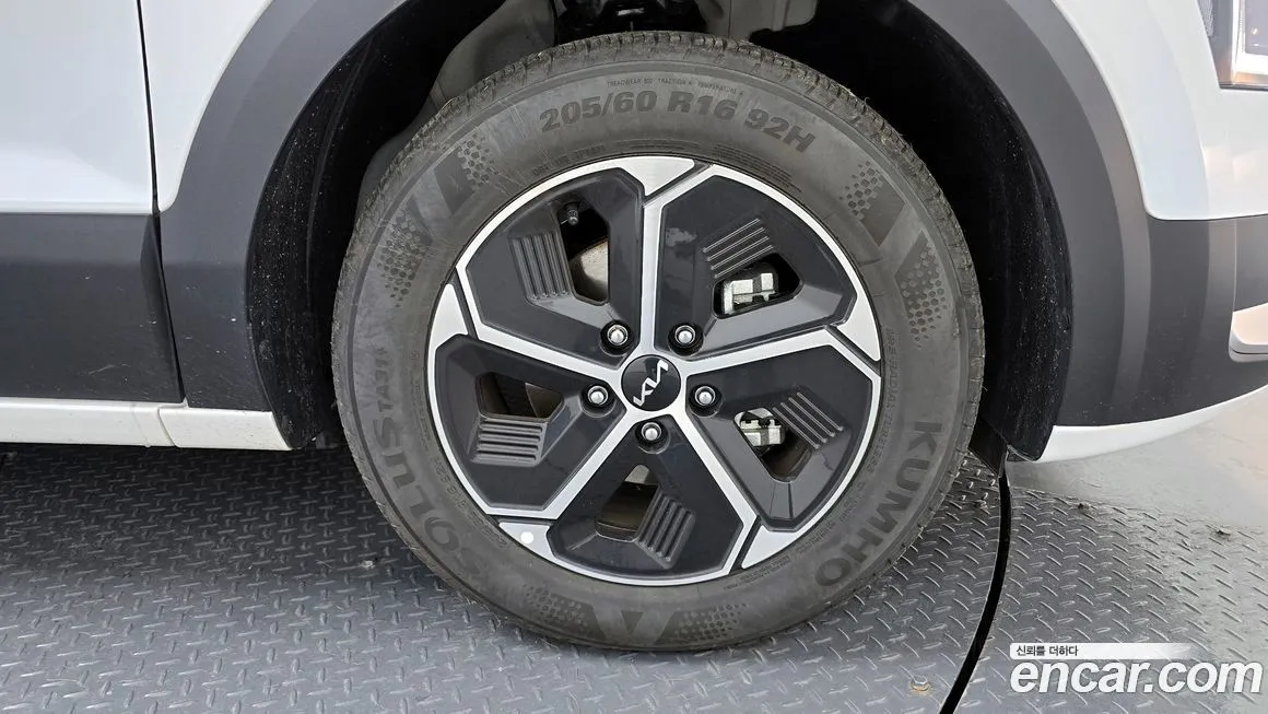 Kia Niro 2025 из KR, фото 7