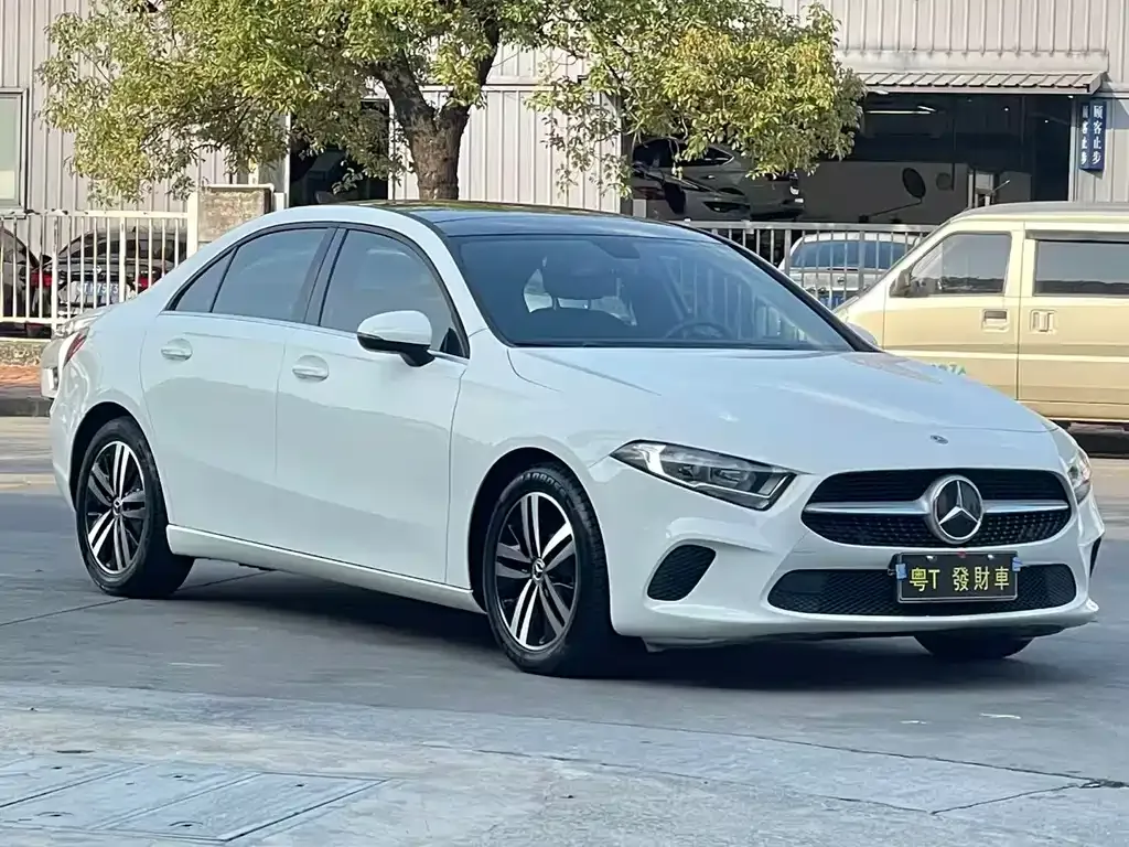 Mercedes-Benz A-Class 2021 из CN, фото 9