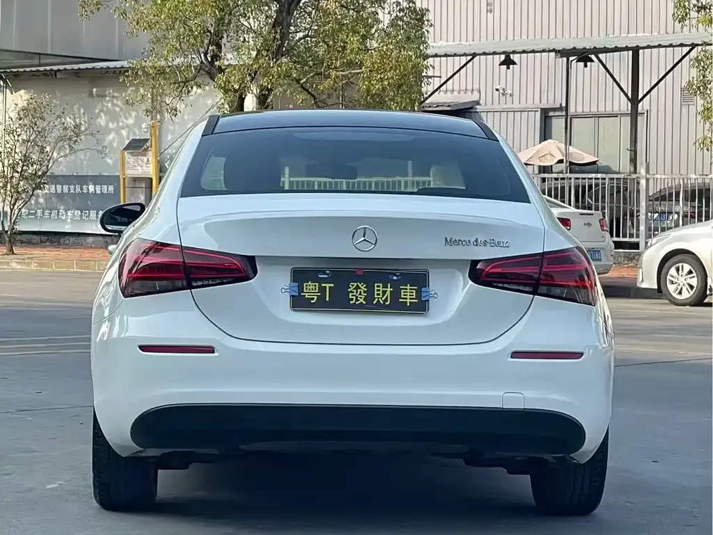 Mercedes-Benz A-Class 2021 из CN, фото 3