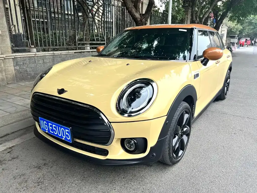MINI Clubman — фото 6
