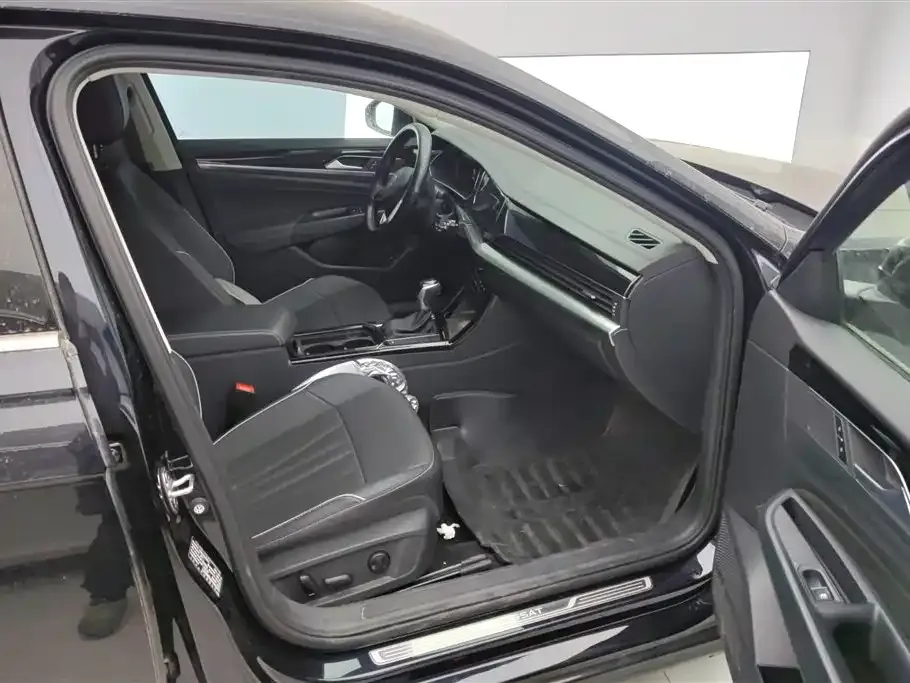 Volkswagen Passat — фото 4