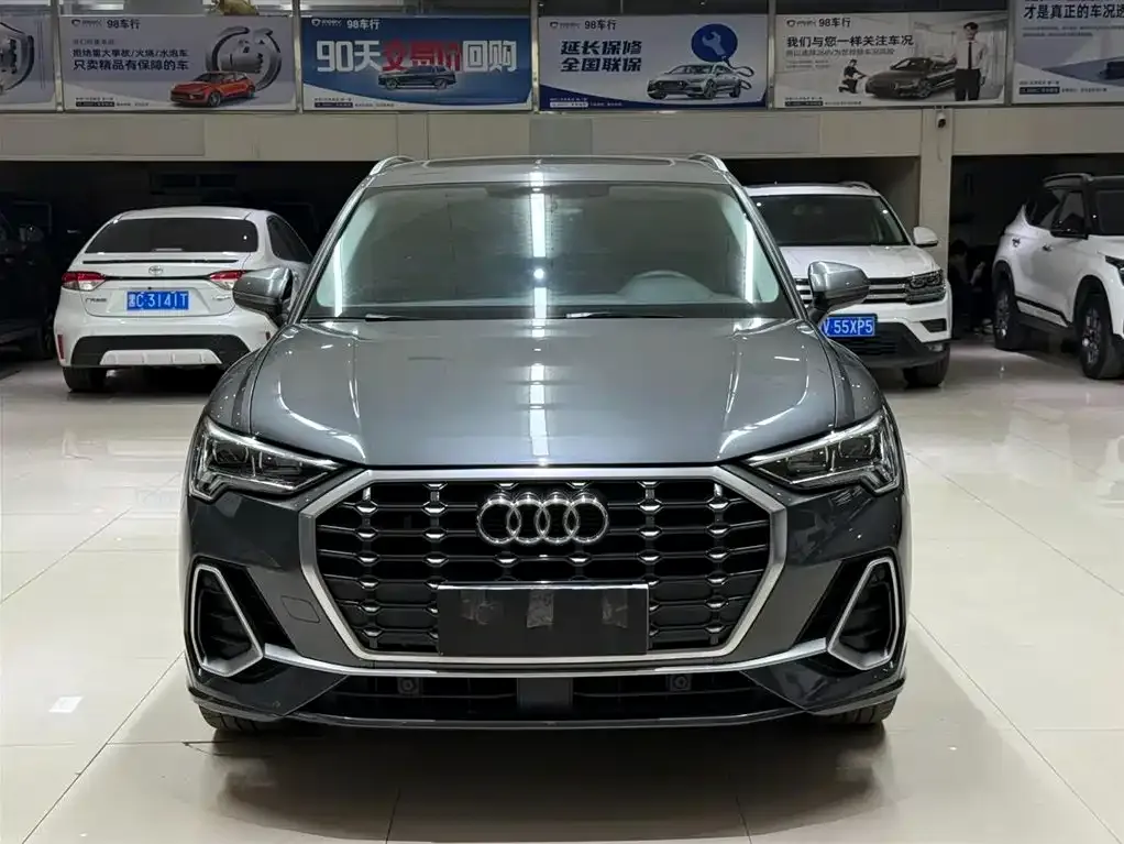 Audi Q3 — фото 2