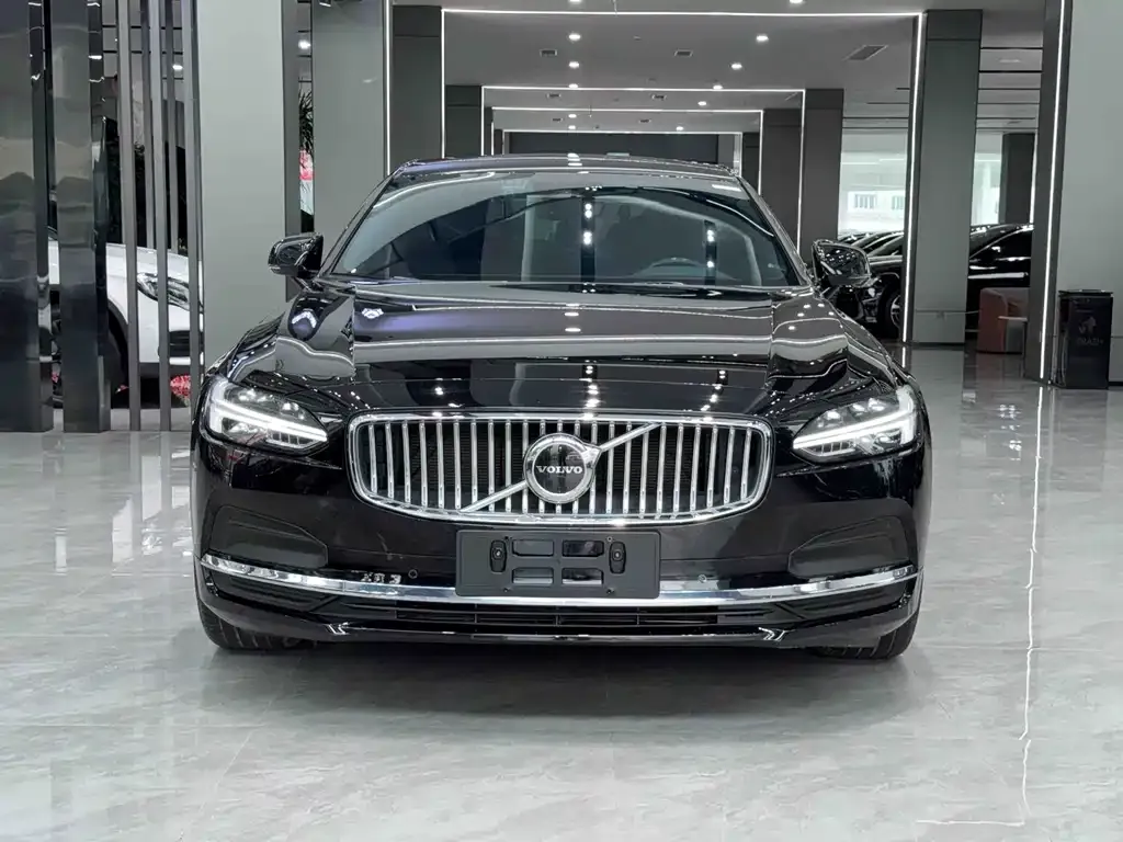 Volvo S90 — фото 6