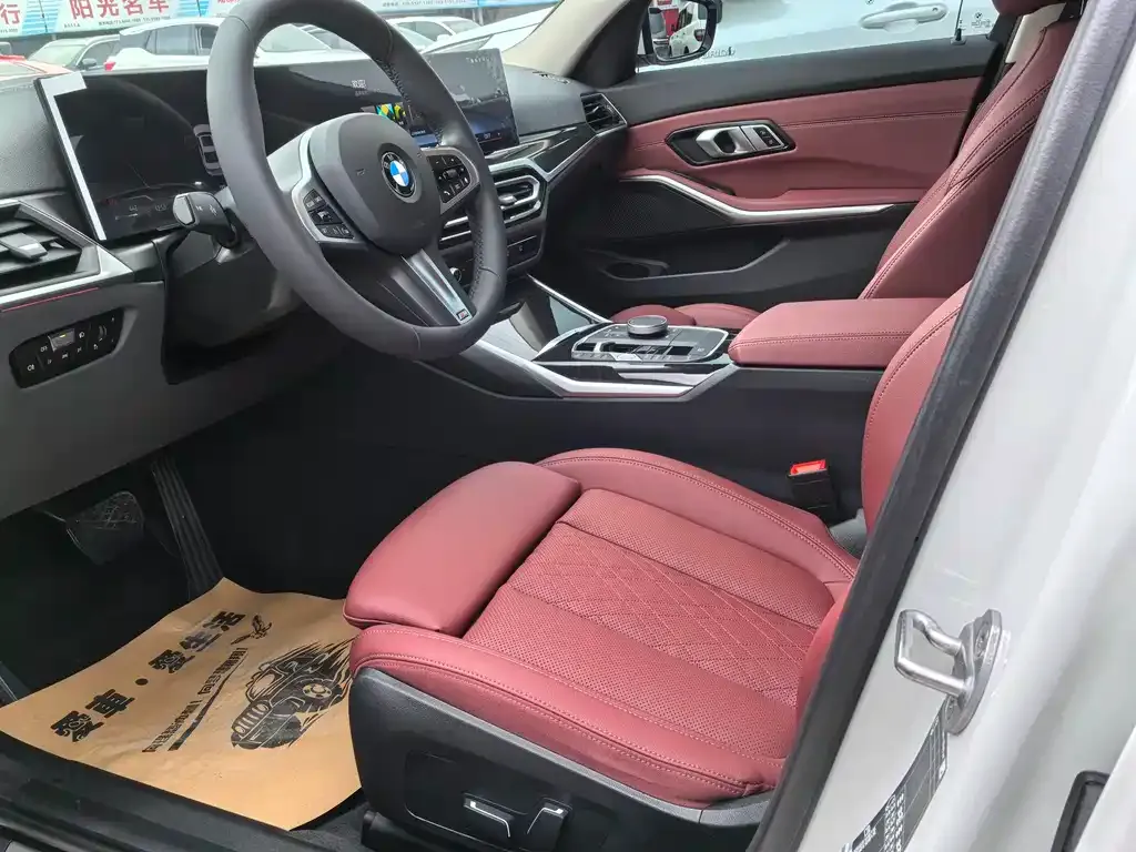 BMW 3 Series 2024 из CN, фото 5