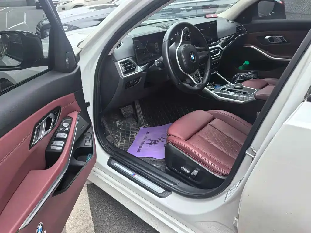 BMW 3 Series 2023 из CN, фото 4