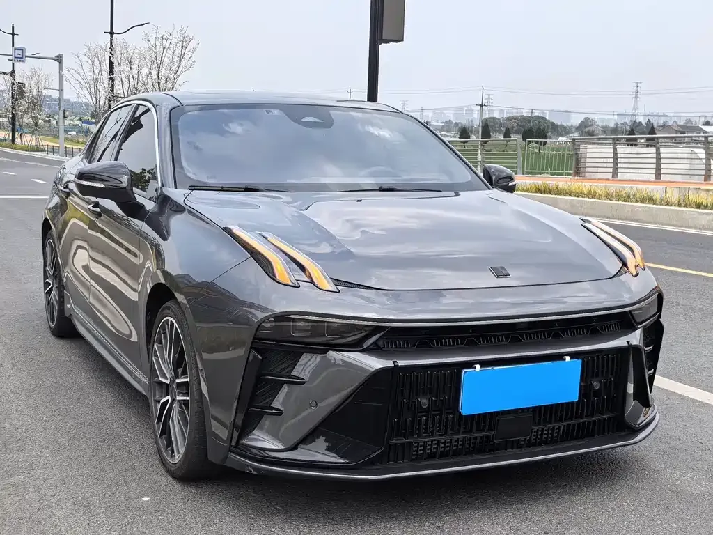 Lynk & Co 03 2024 из CN, фото 9