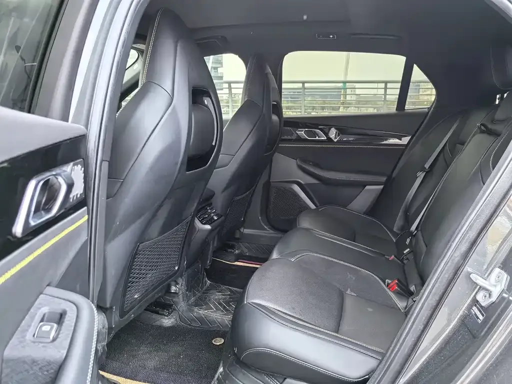 Lynk & Co 03 2024 из CN, фото 5