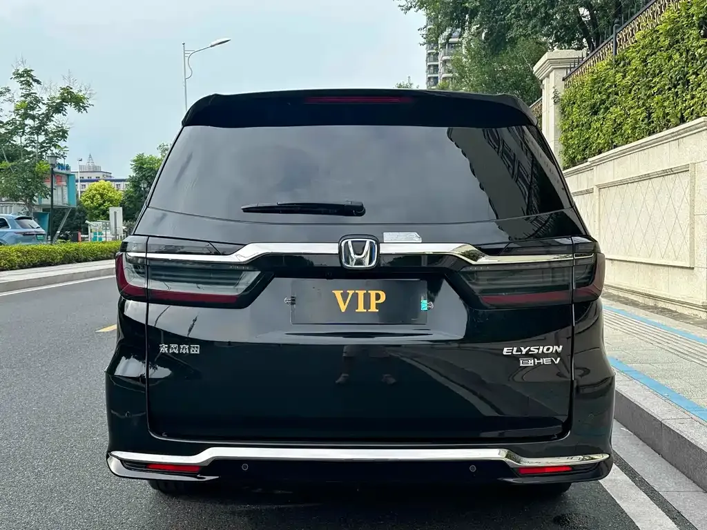Honda Elysion 2023 из CN, фото 6