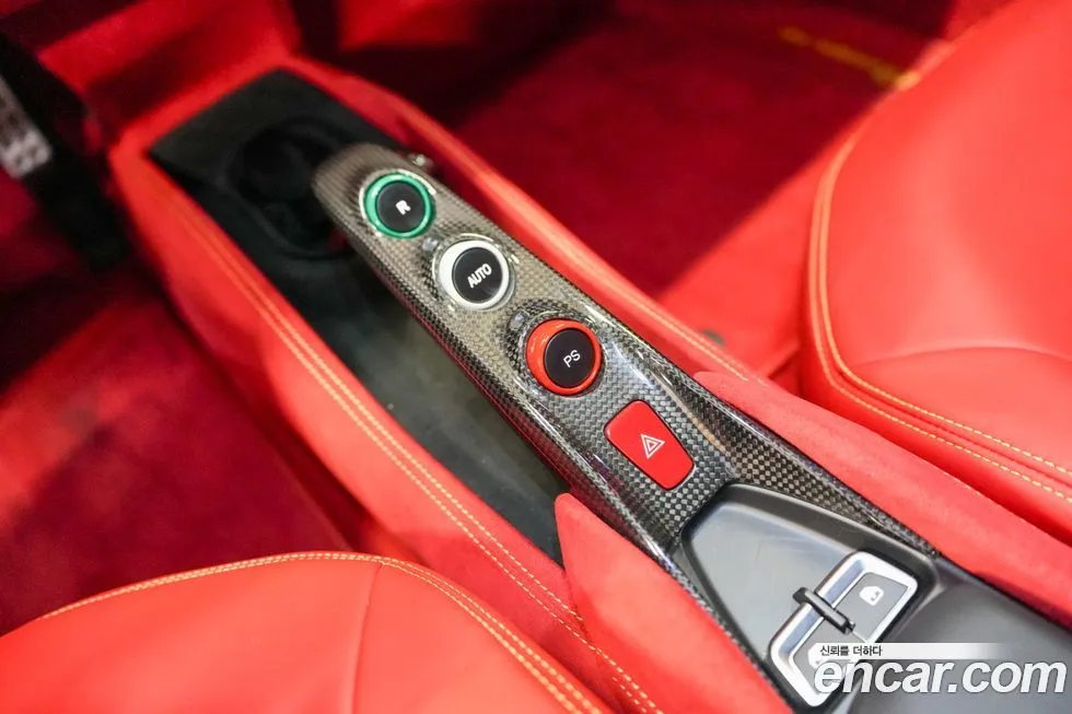 Ferrari F8 2022 из KR, фото 2