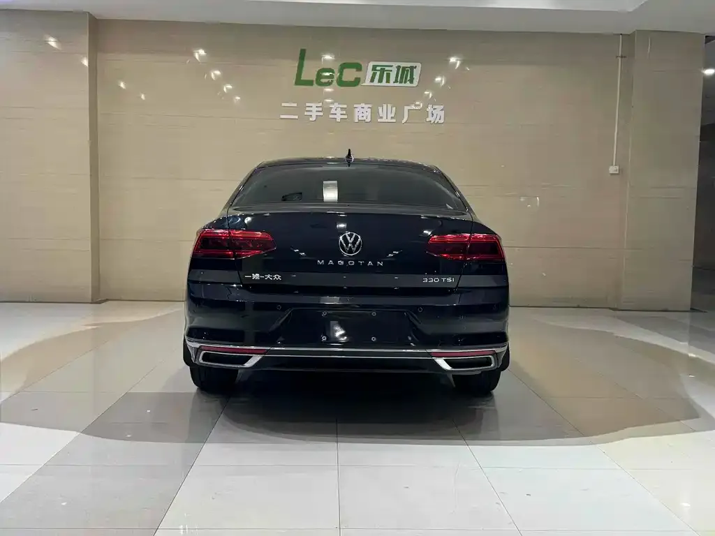 Volkswagen Magotan 2023 из CN, фото 3