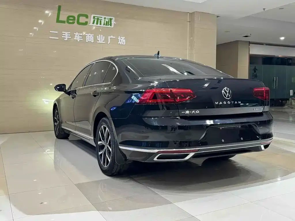 Volkswagen Magotan 2023 из CN, фото 8