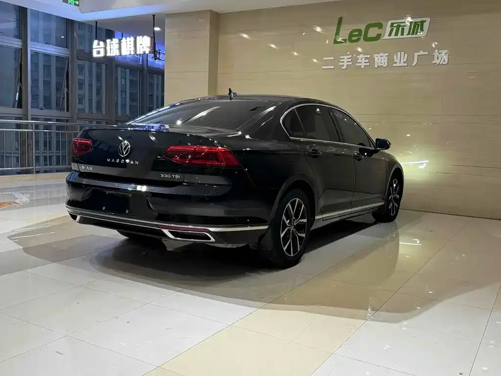 Volkswagen Magotan 2023 из CN, фото 10