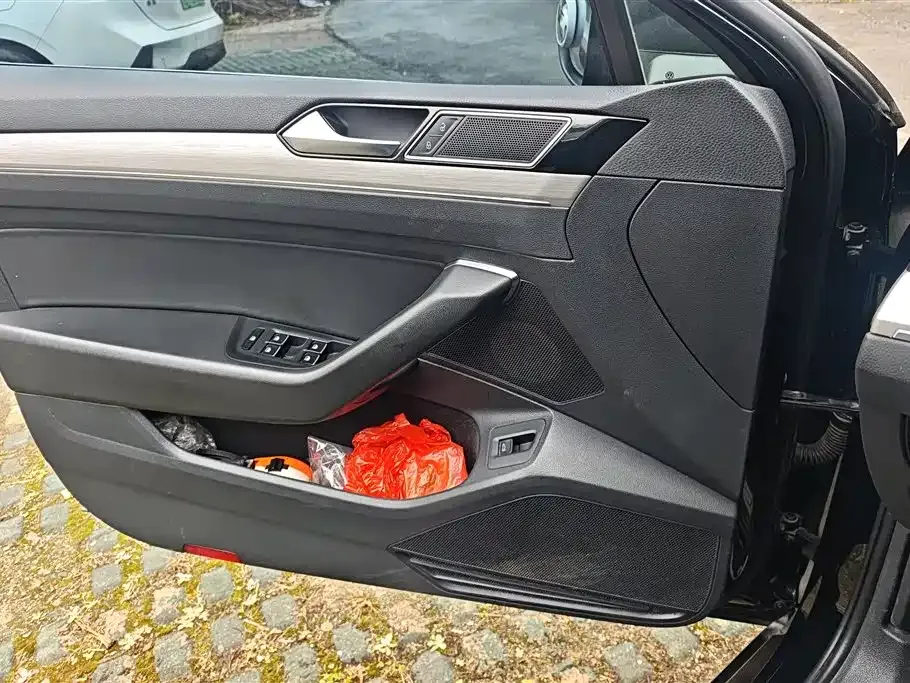 Volkswagen Magotan 2021 из CN, фото 2