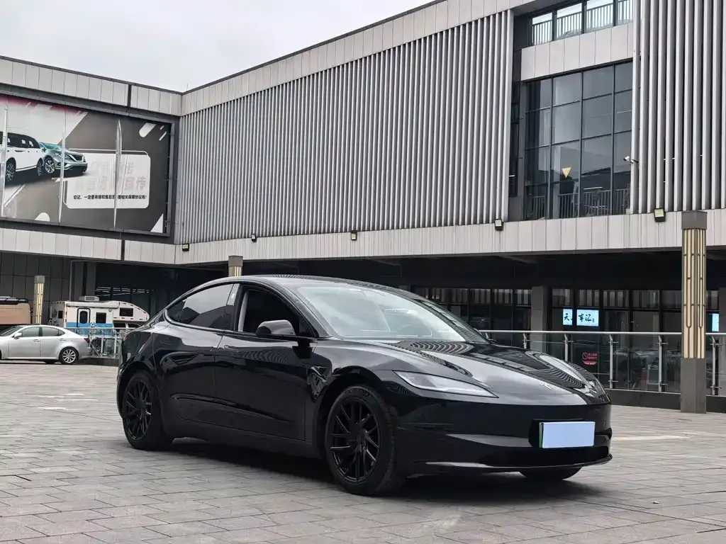 Tesla Model 3 2023 из CN, фото 4